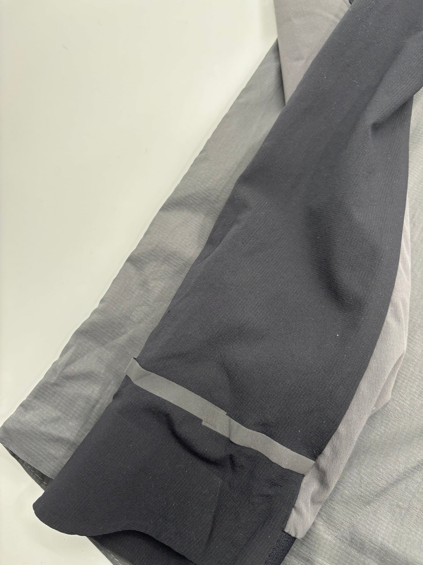 ON RUNNING WEATHER JACKET