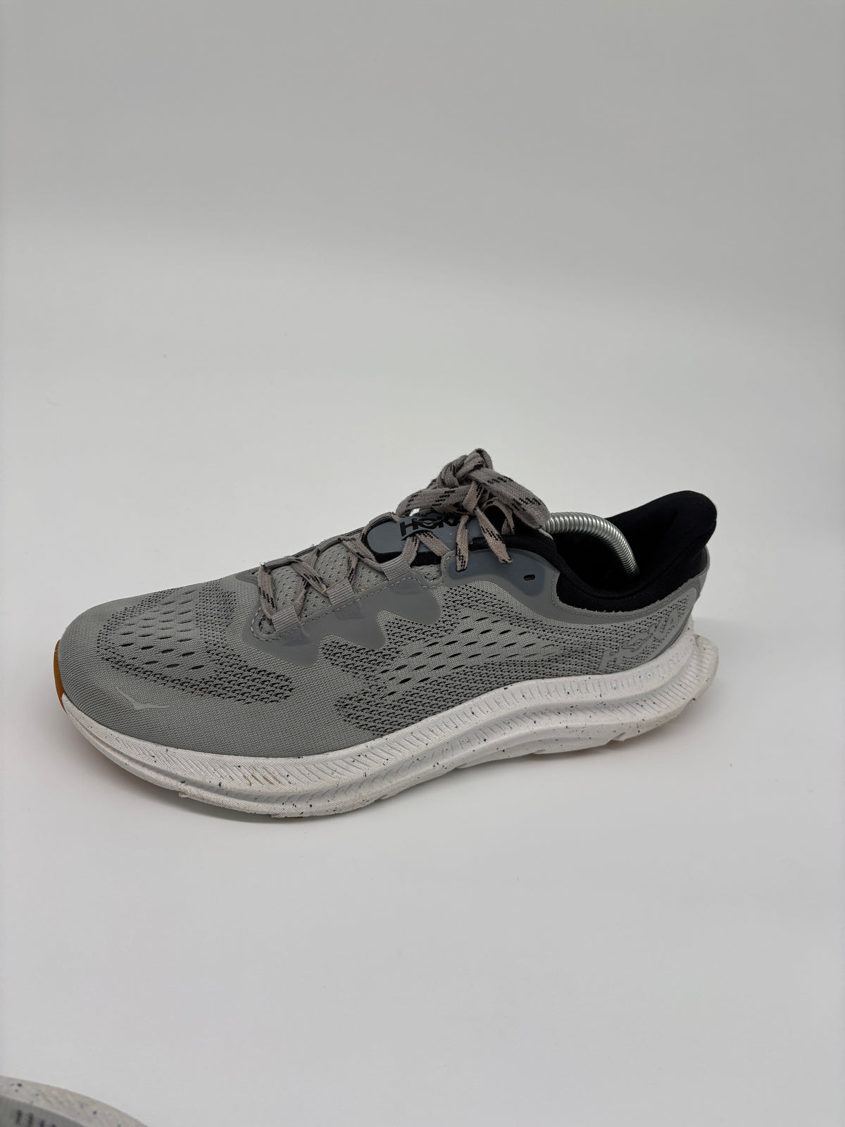 HOKA TRAINERS