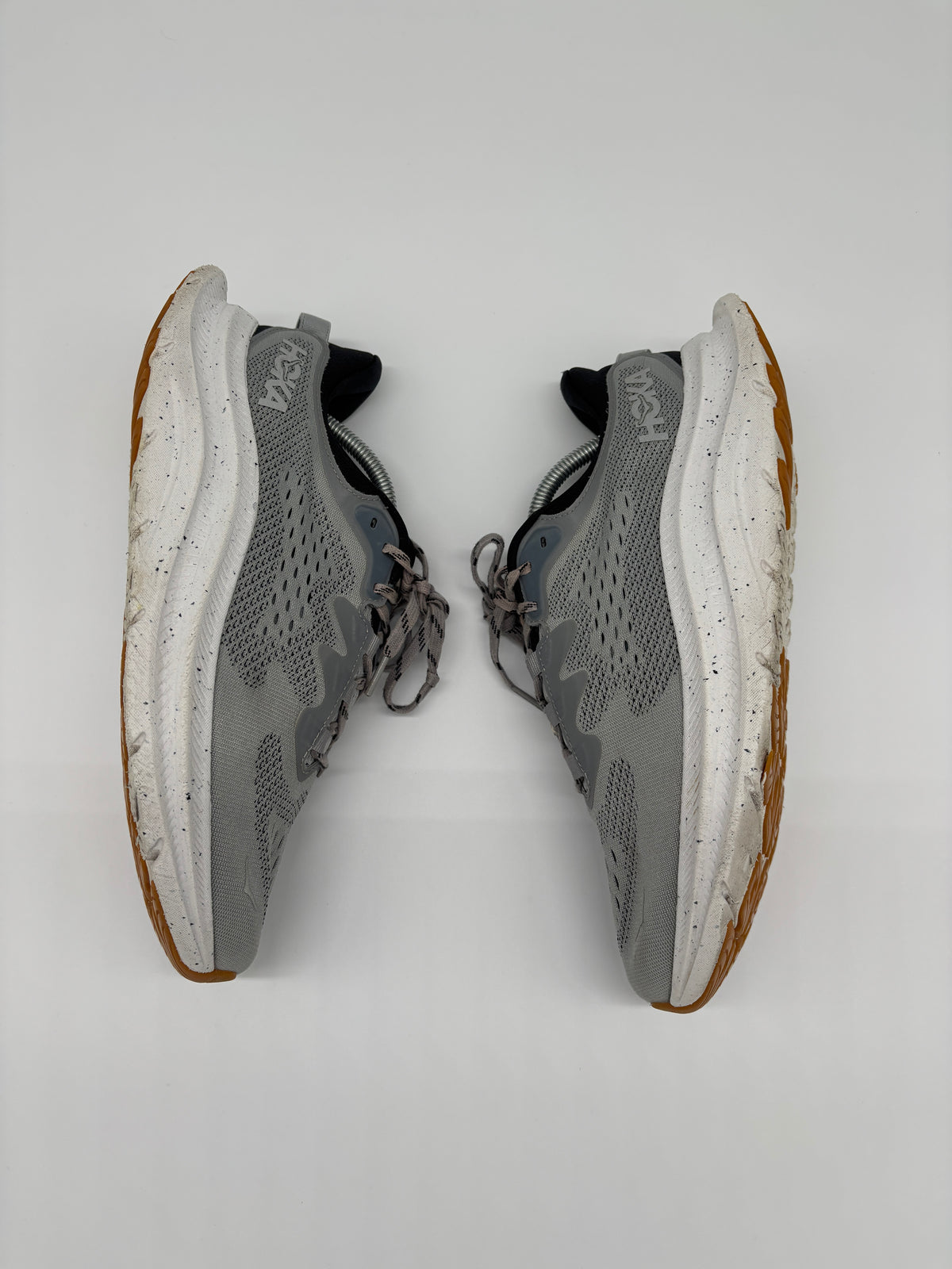 HOKA TRAINERS