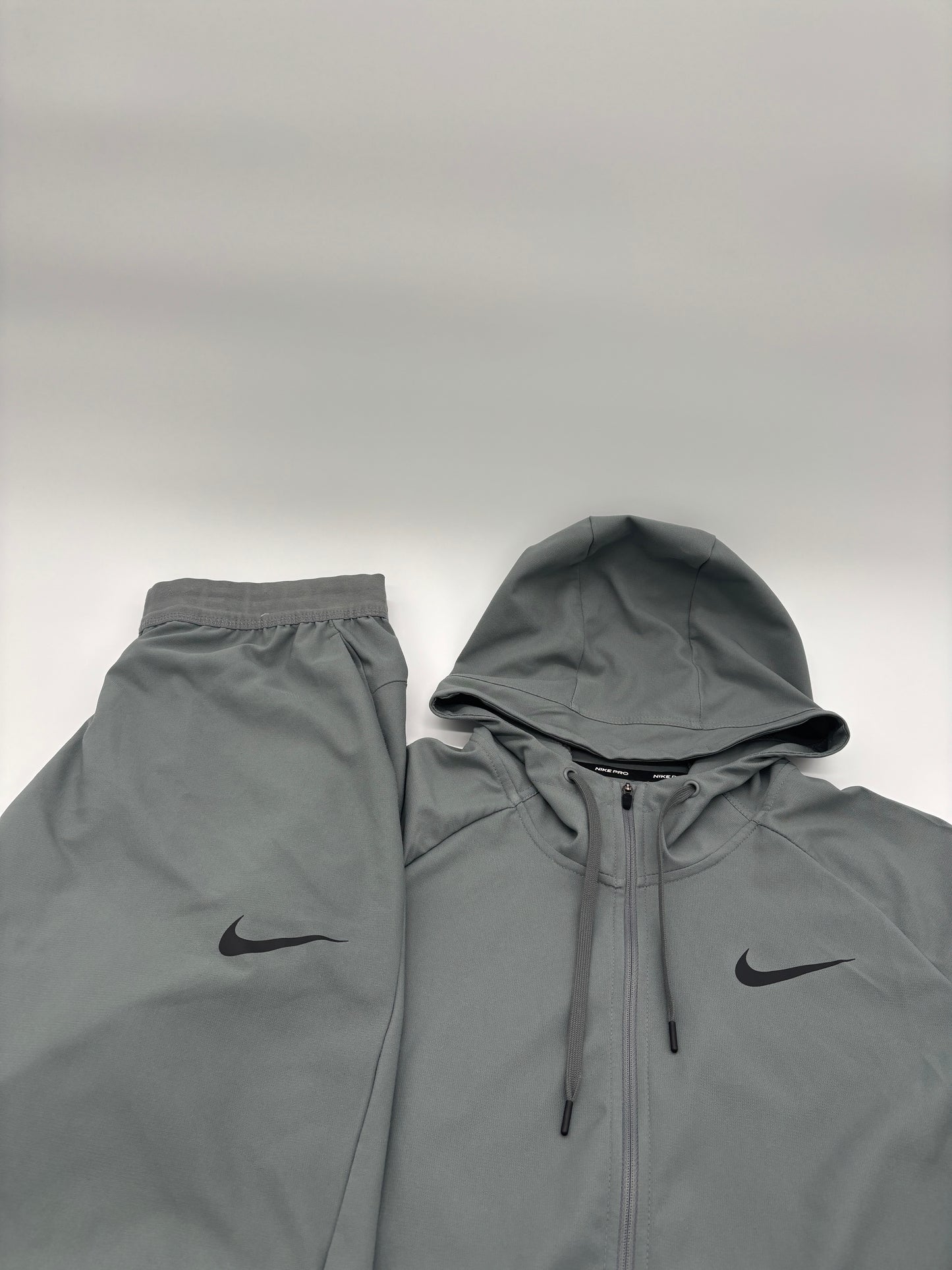 NIKE PRO TRACKSUIT
