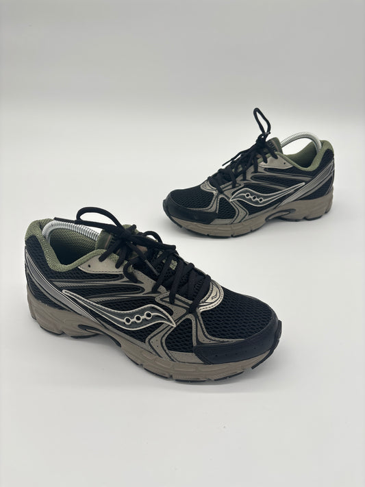 SAUCONY TRAINERS