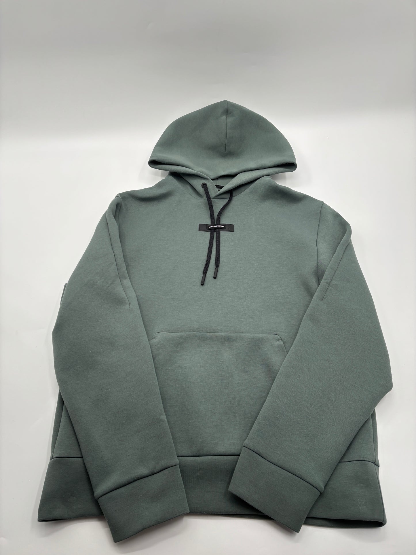ON RUNNING FOCUS TECH HOODIE