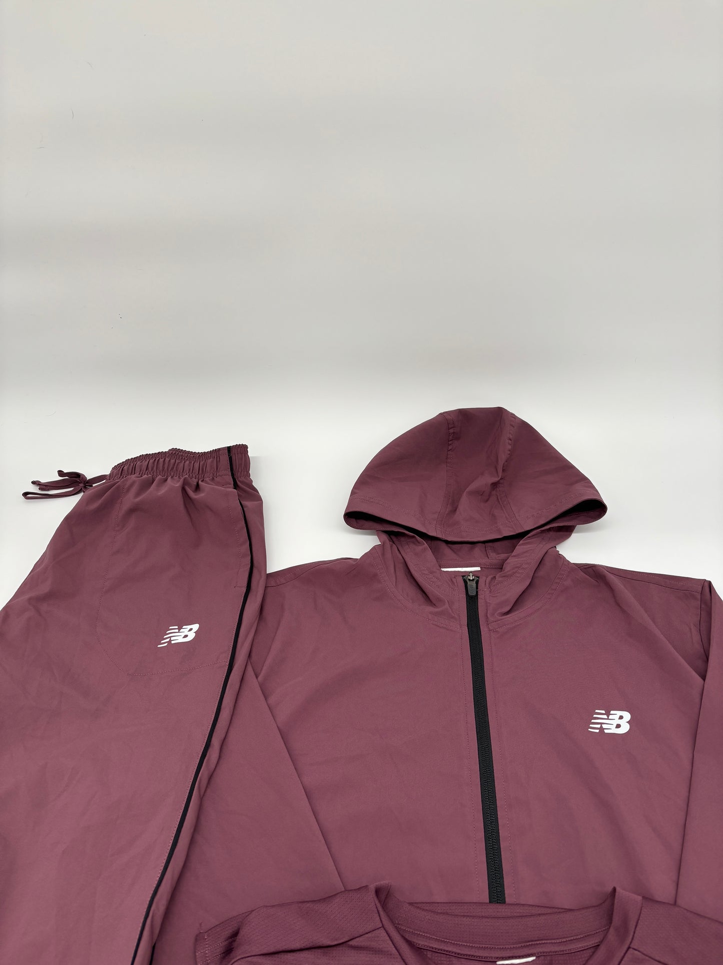 NEW BALANCE SET