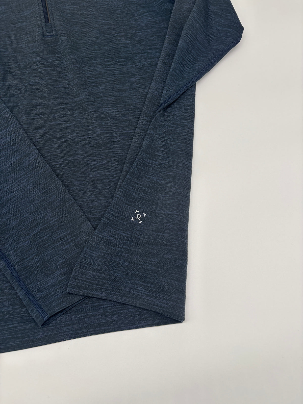 LULULEMON HALF ZIP
