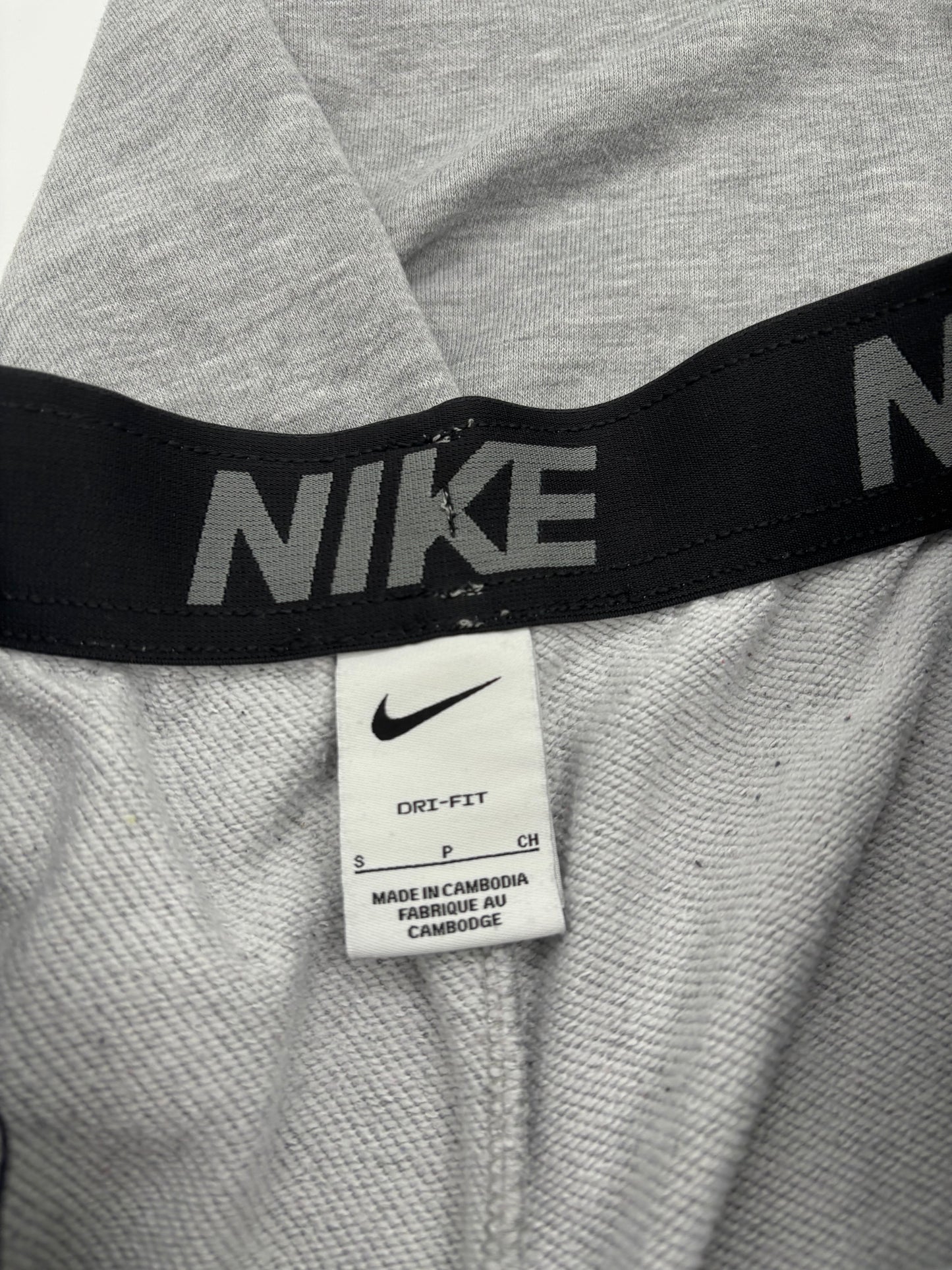NIKE THERMA TRACKSUIT