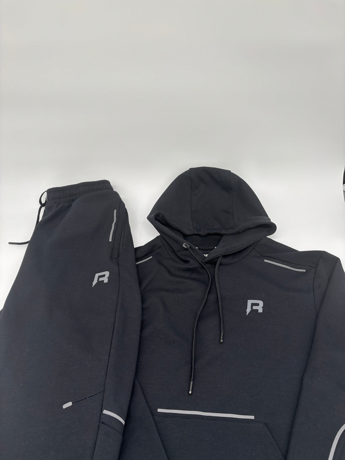 REPRIMO TRACKSUIT