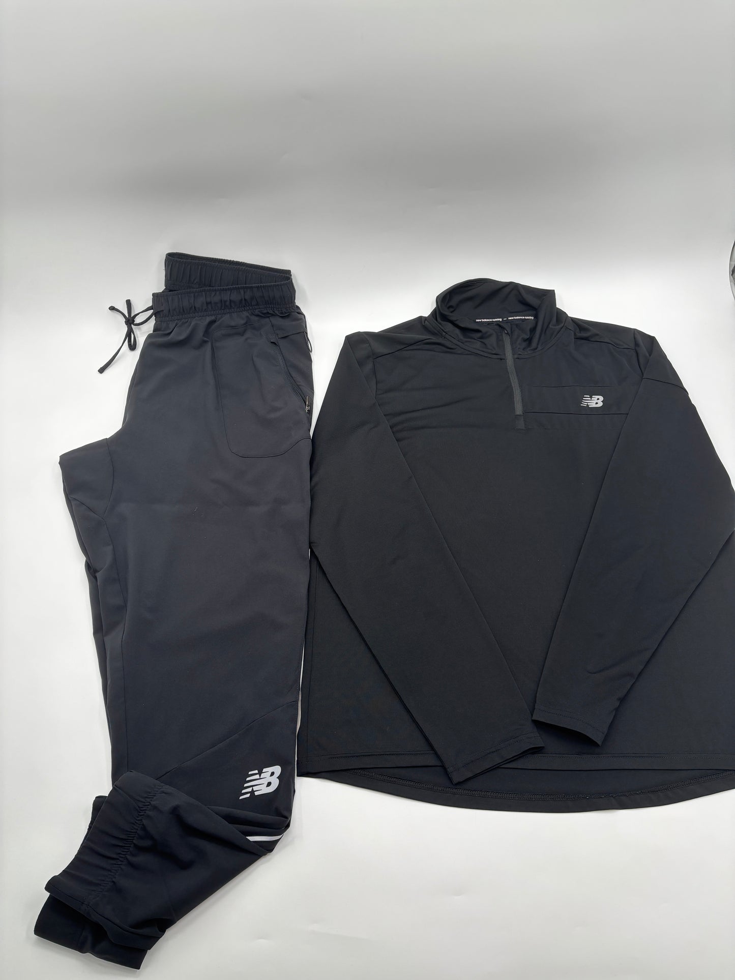 NEW BALANCE TRACKSUIT