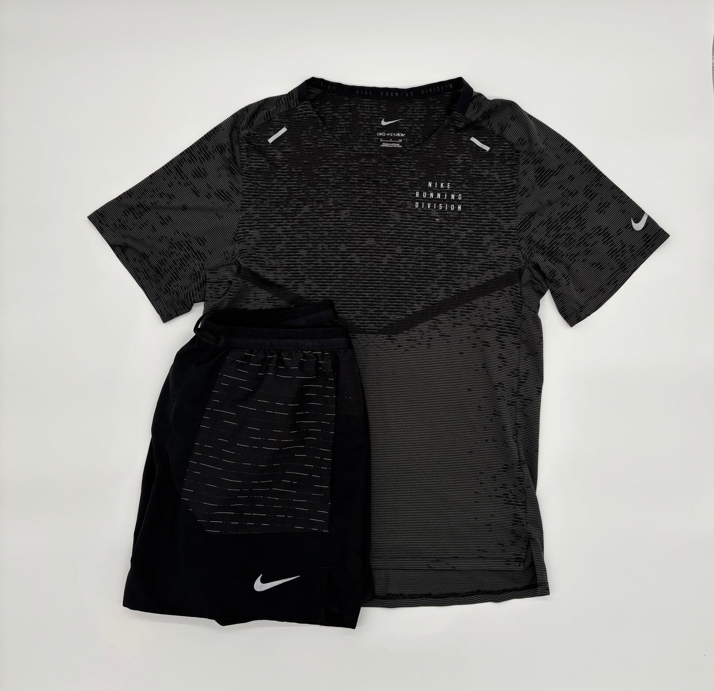 NIKE RUNNING DIVISION SET