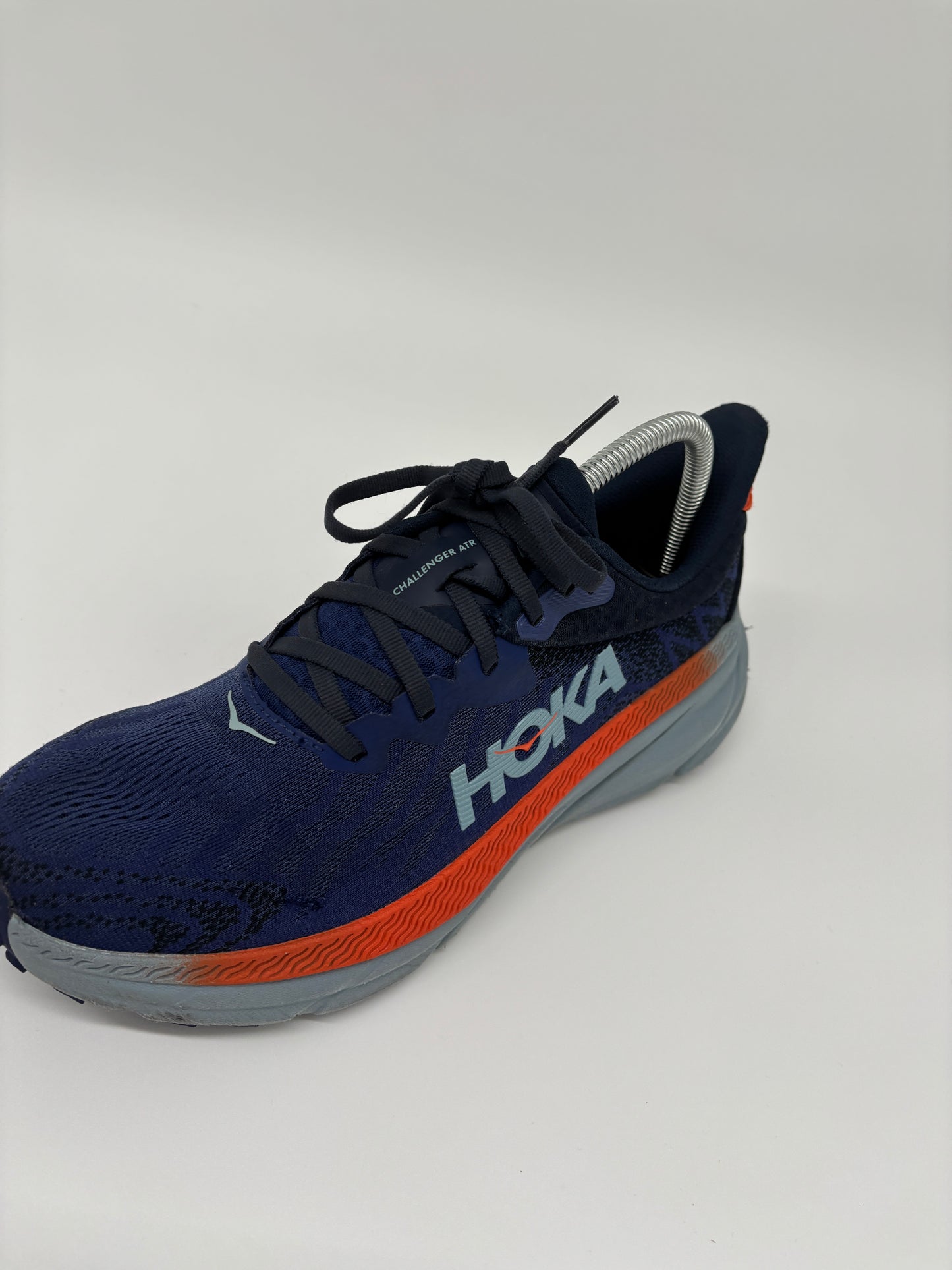 HOKA TRAINERS