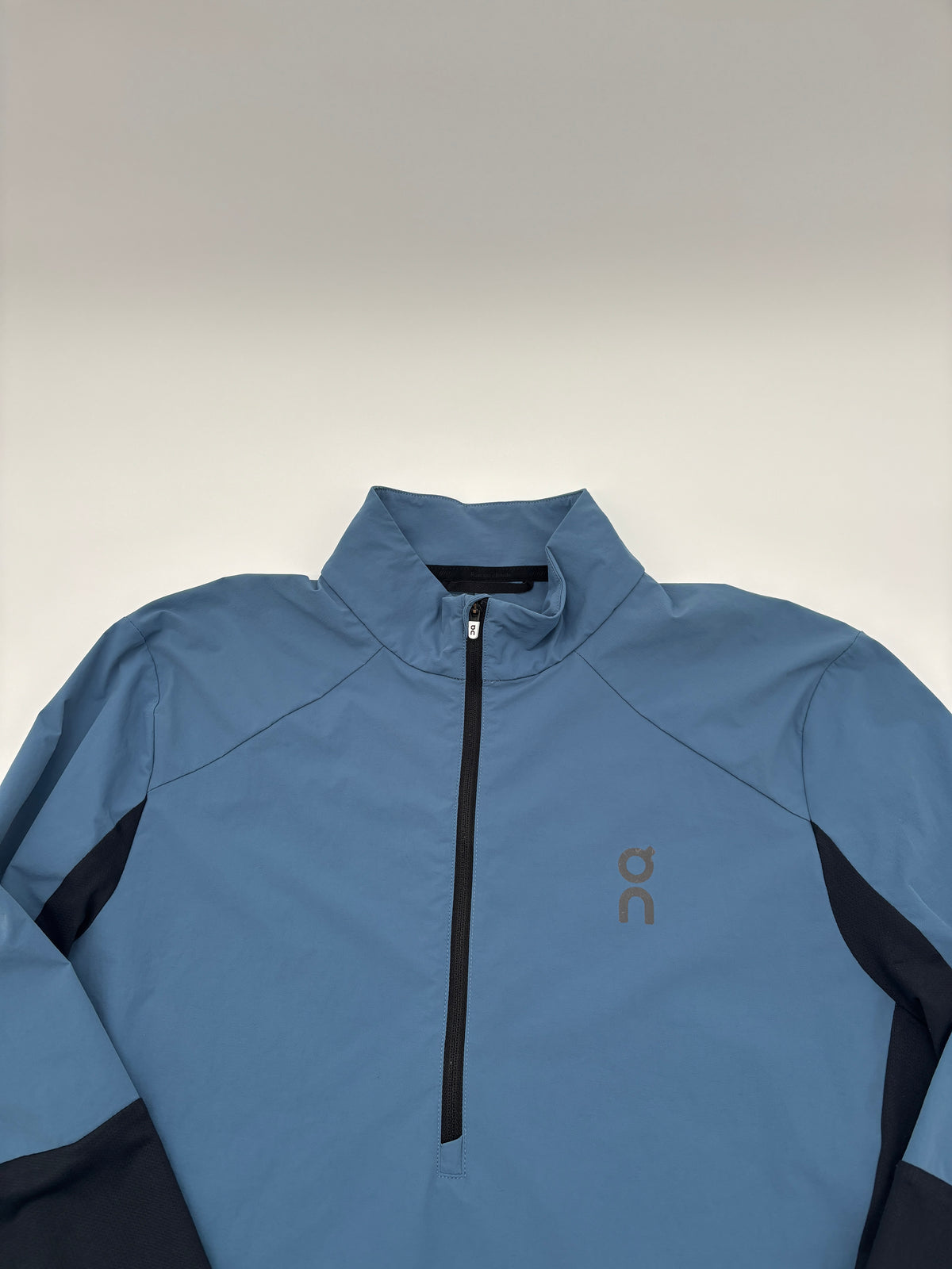 ON RUNNING HALF ZIP