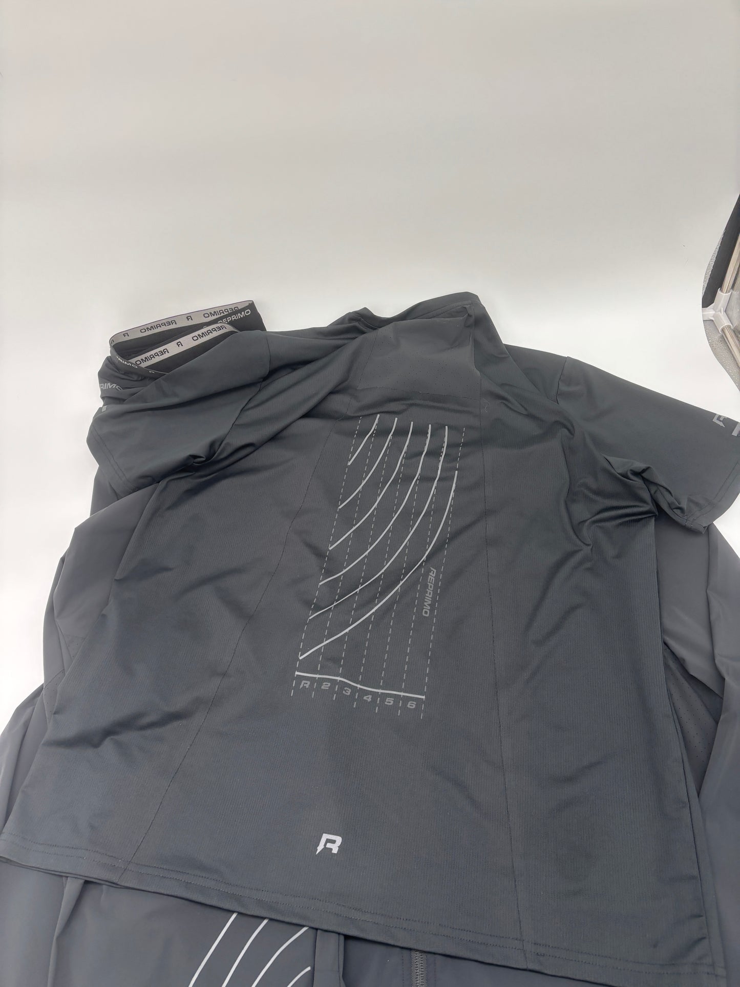 REPRIMO TRACKSUIT