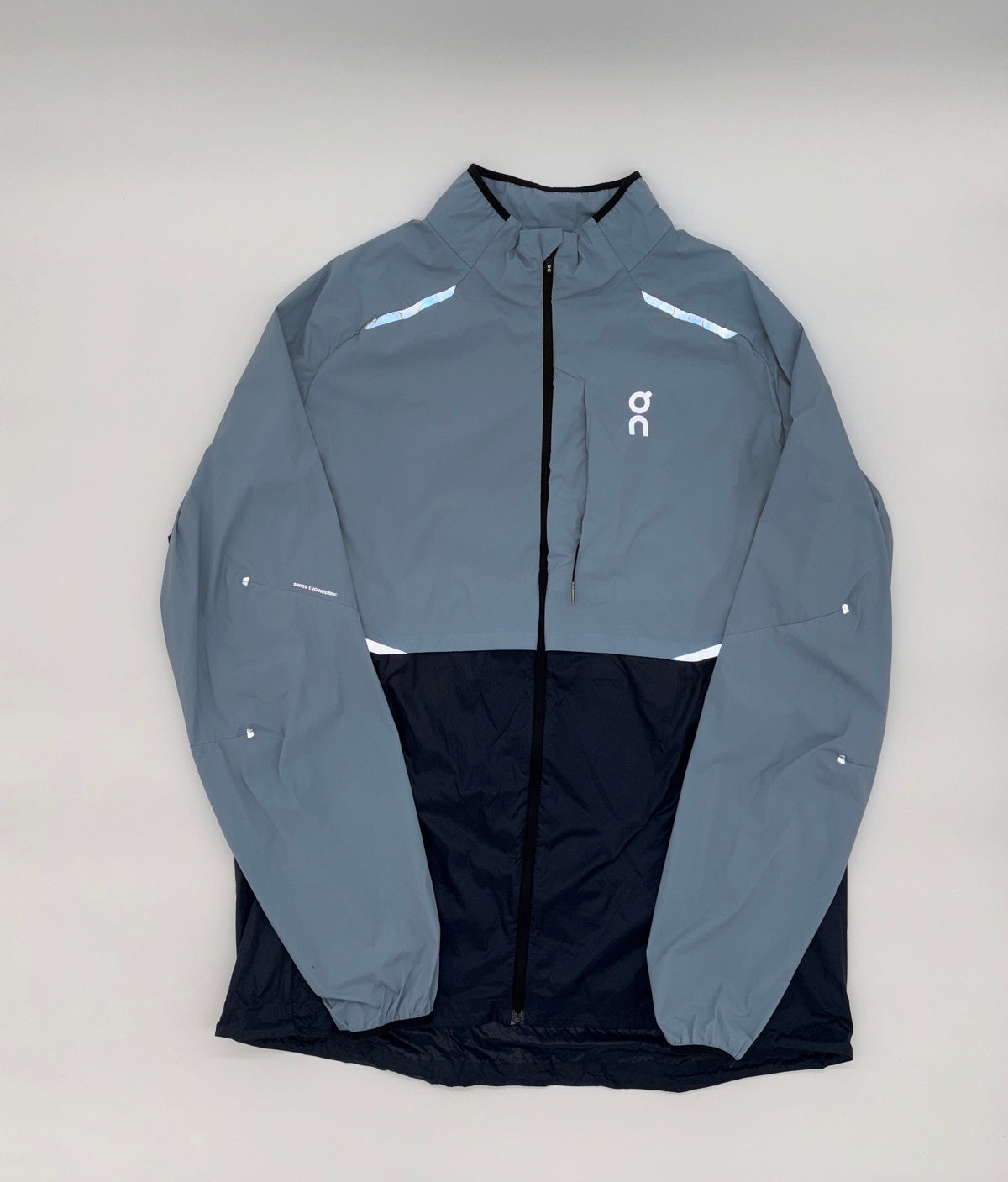 ON RUNNING JACKET