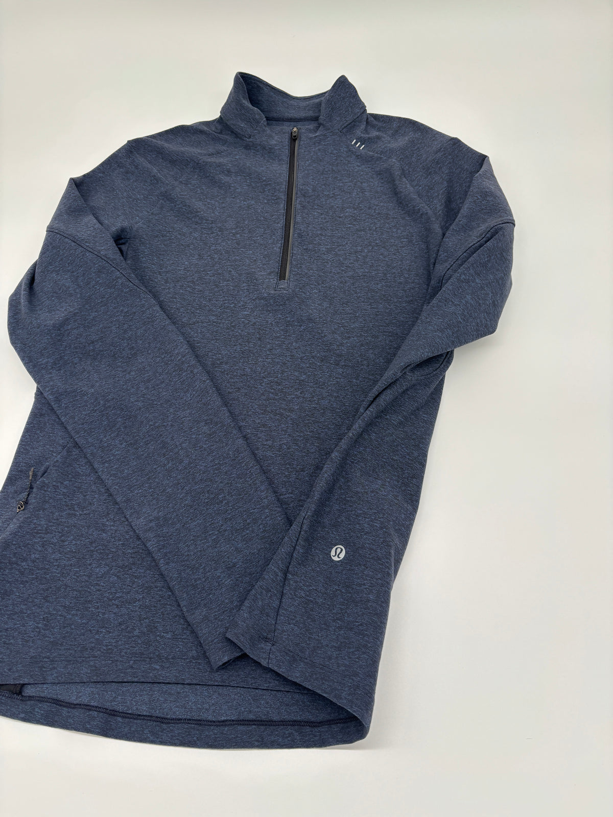LULULEMON HALF ZIP