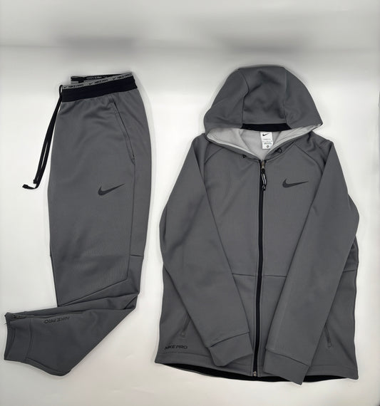 NIKE THERMA TRACKSUIT