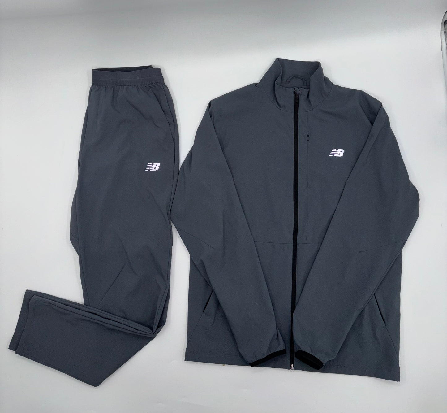 NEW BALANCE TRACKSUIT