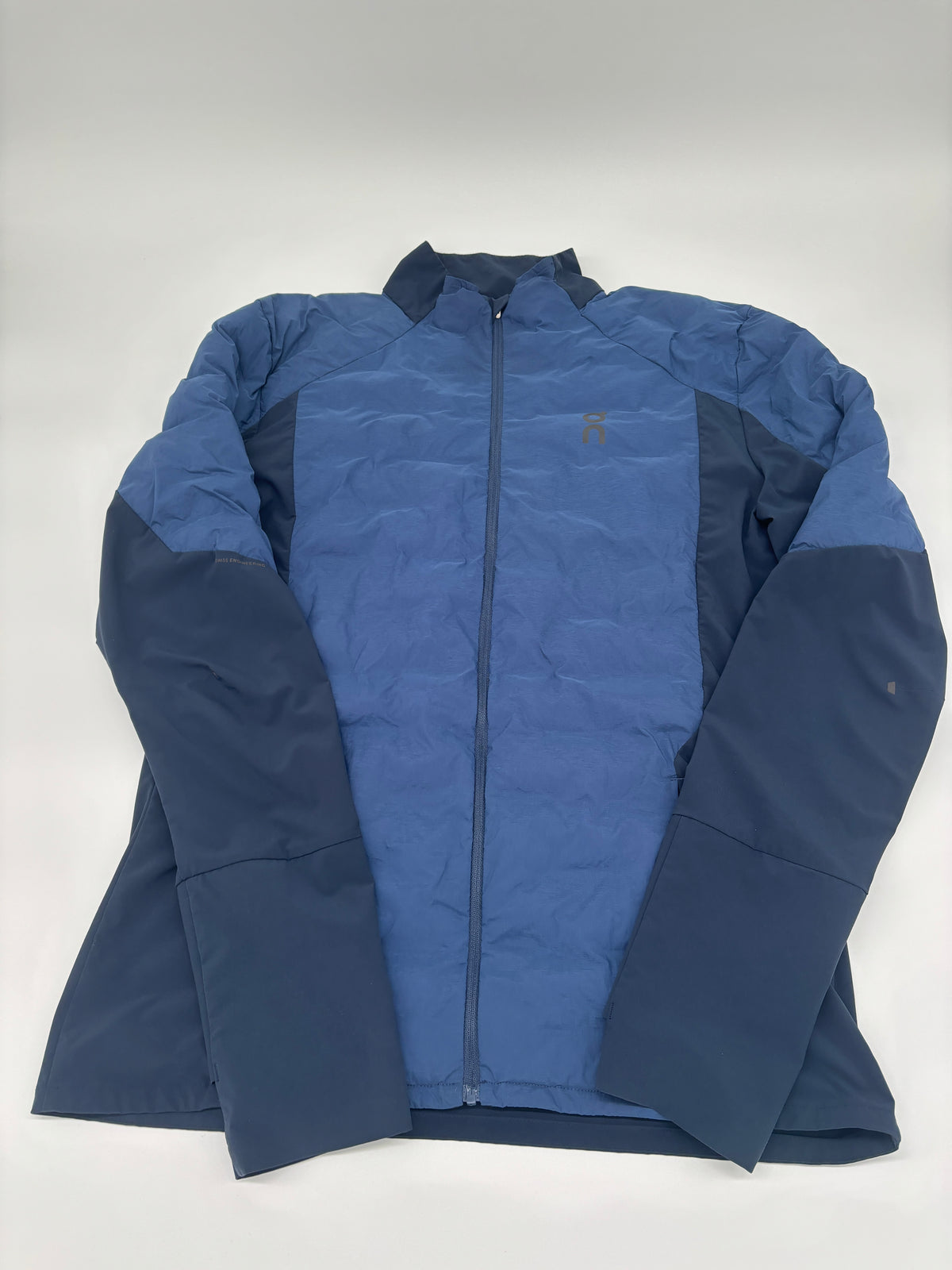 ON RUNNING CLIMATE JACKET