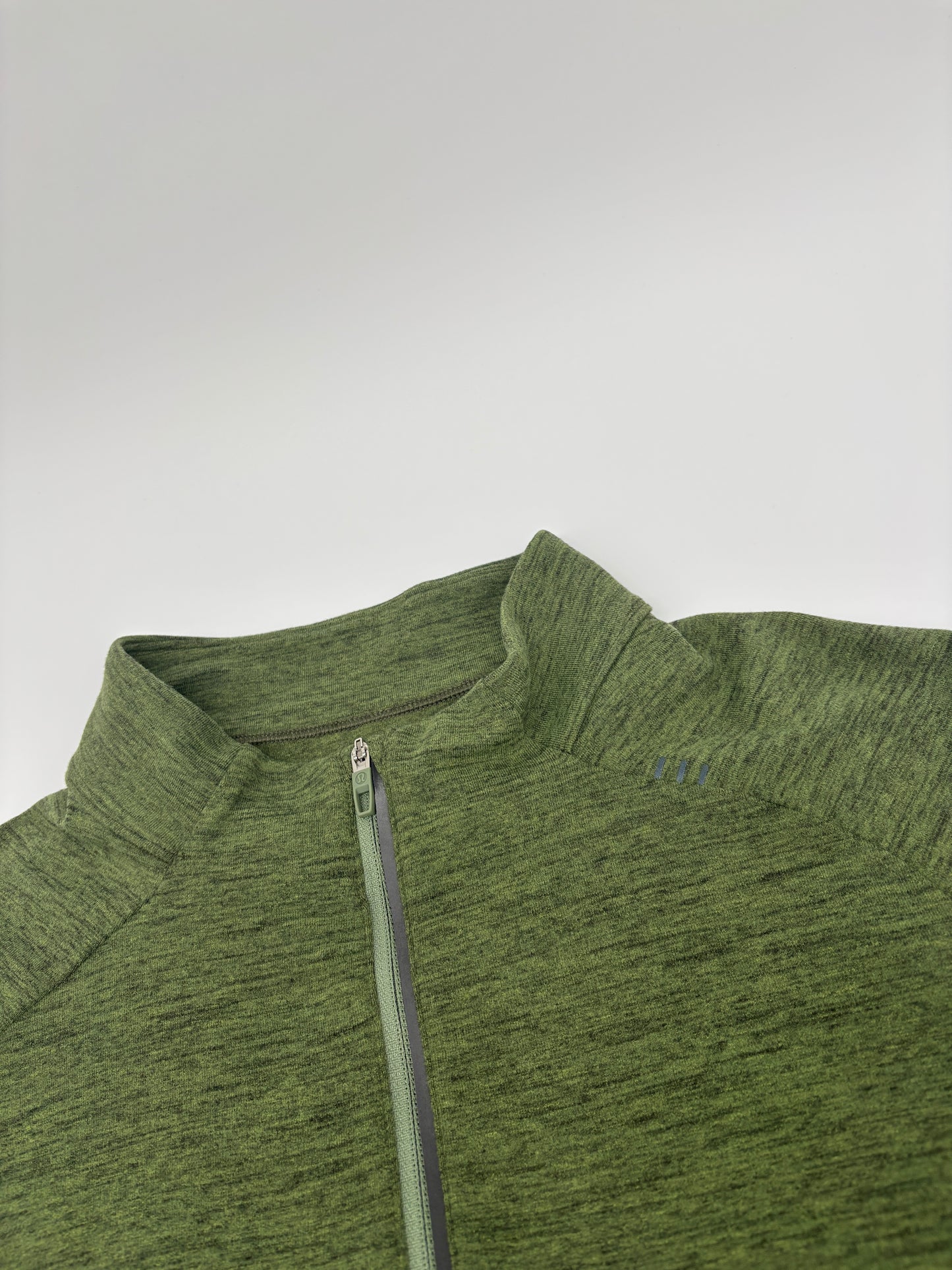 LULULEMON HALF ZIP
