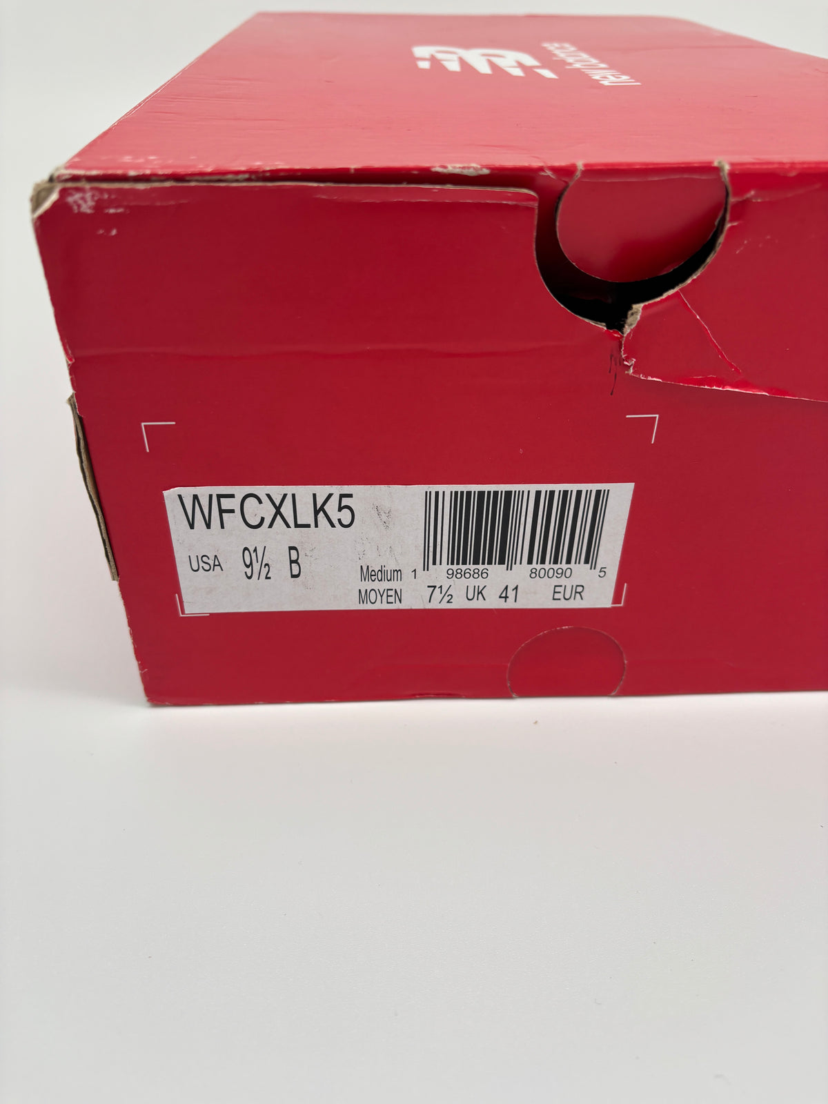NEW BALANCE FUELCELL TRAINERS
