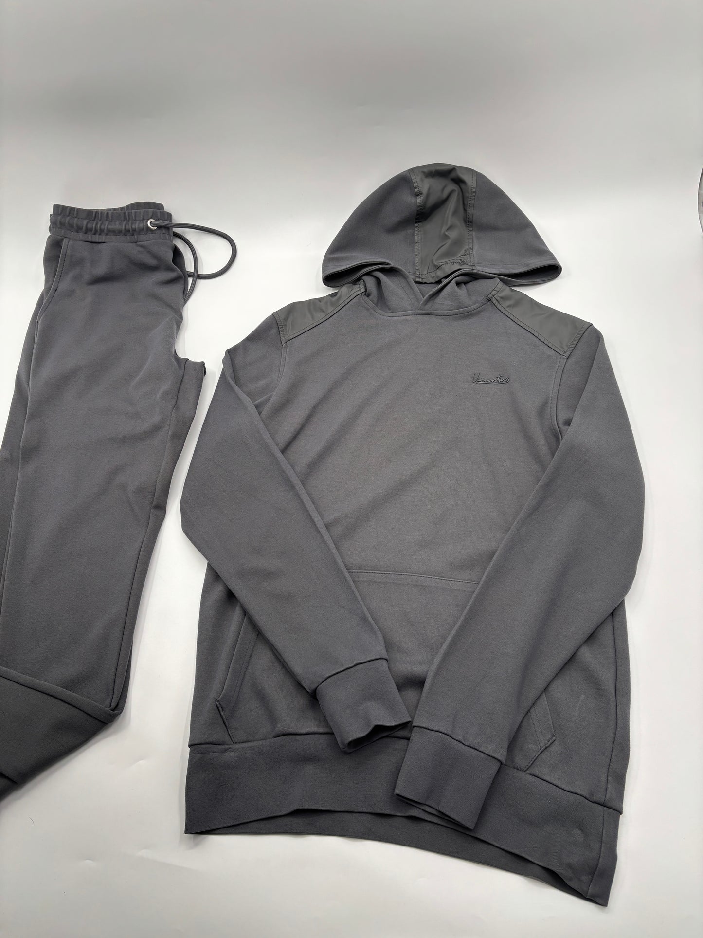 VINCENTIUS TRACKSUIT