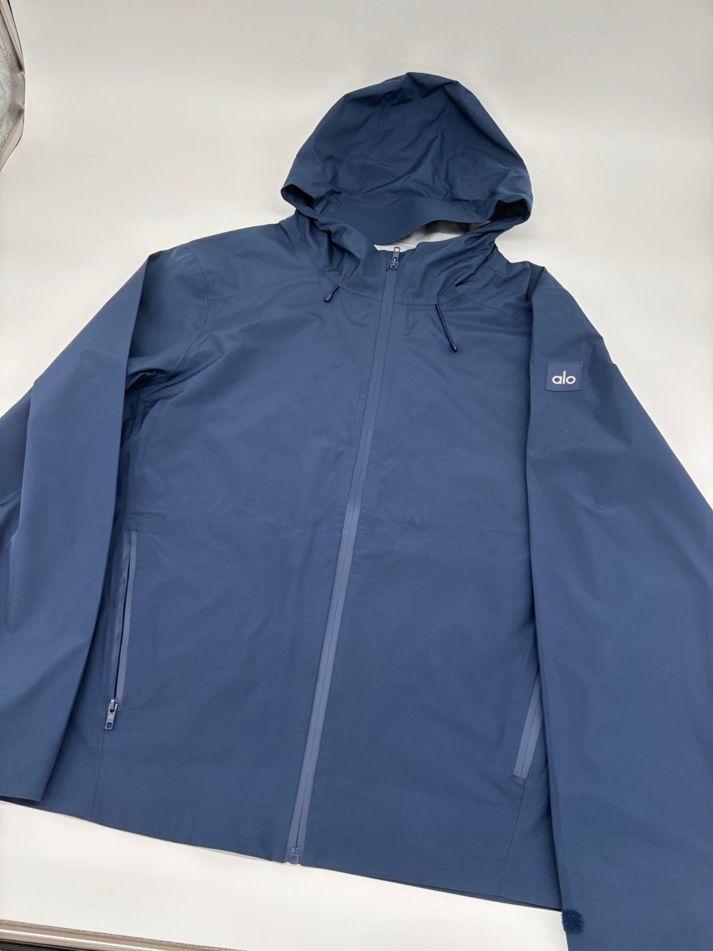 ALO ALPHA SHELL JACKET
