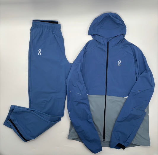 ON RUNNING TRACKSUIT