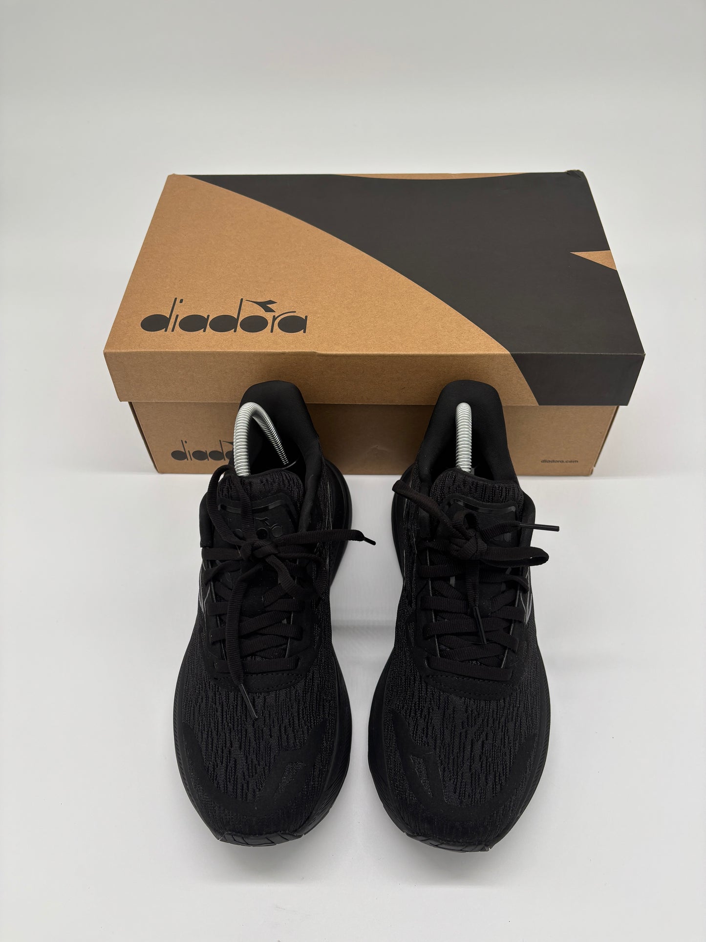DIADORA TRAINERS