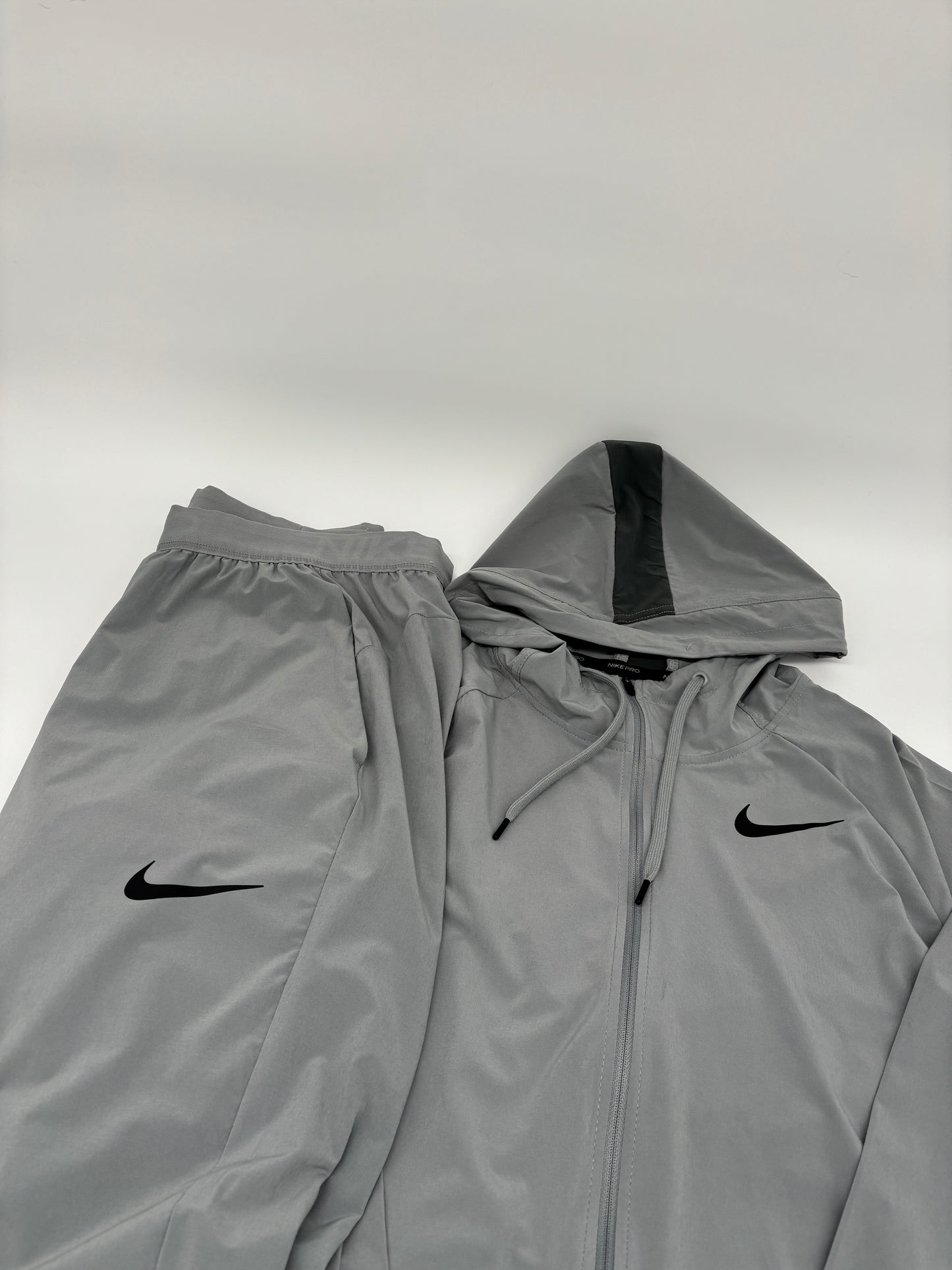 NIKE PRO TRACKSUIT