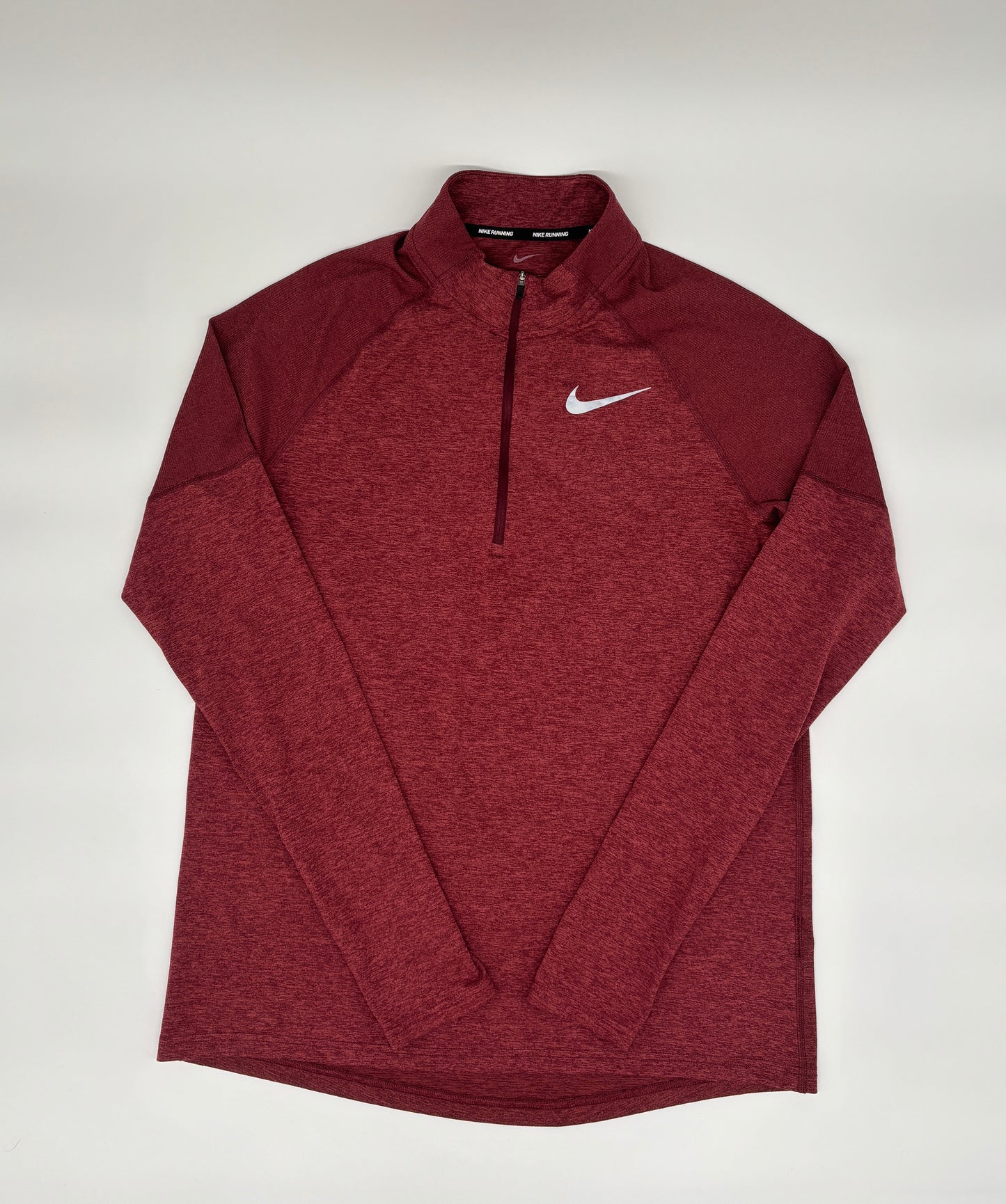 NIKE HALF ZIP