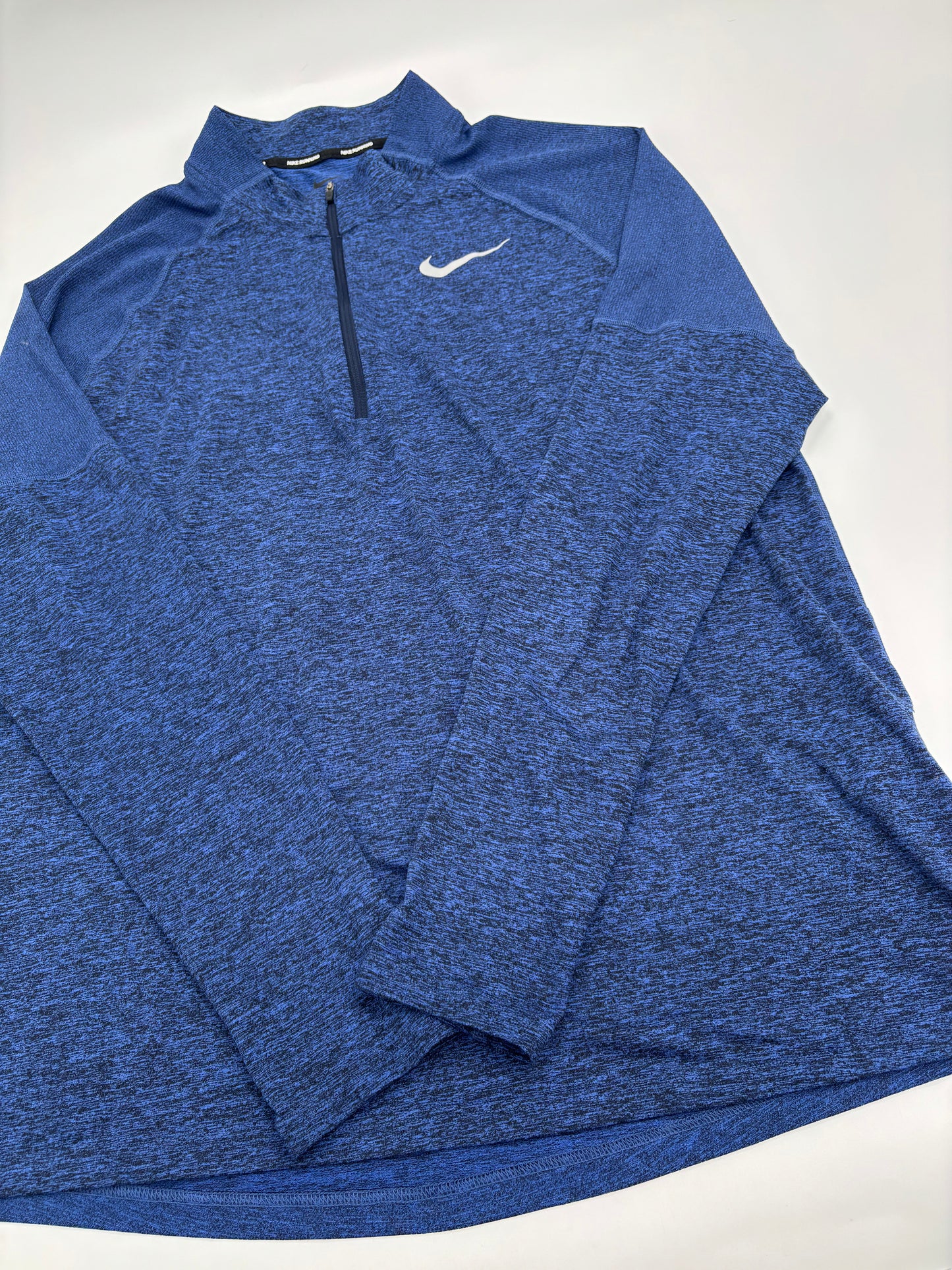 NIKE HALF ZIP