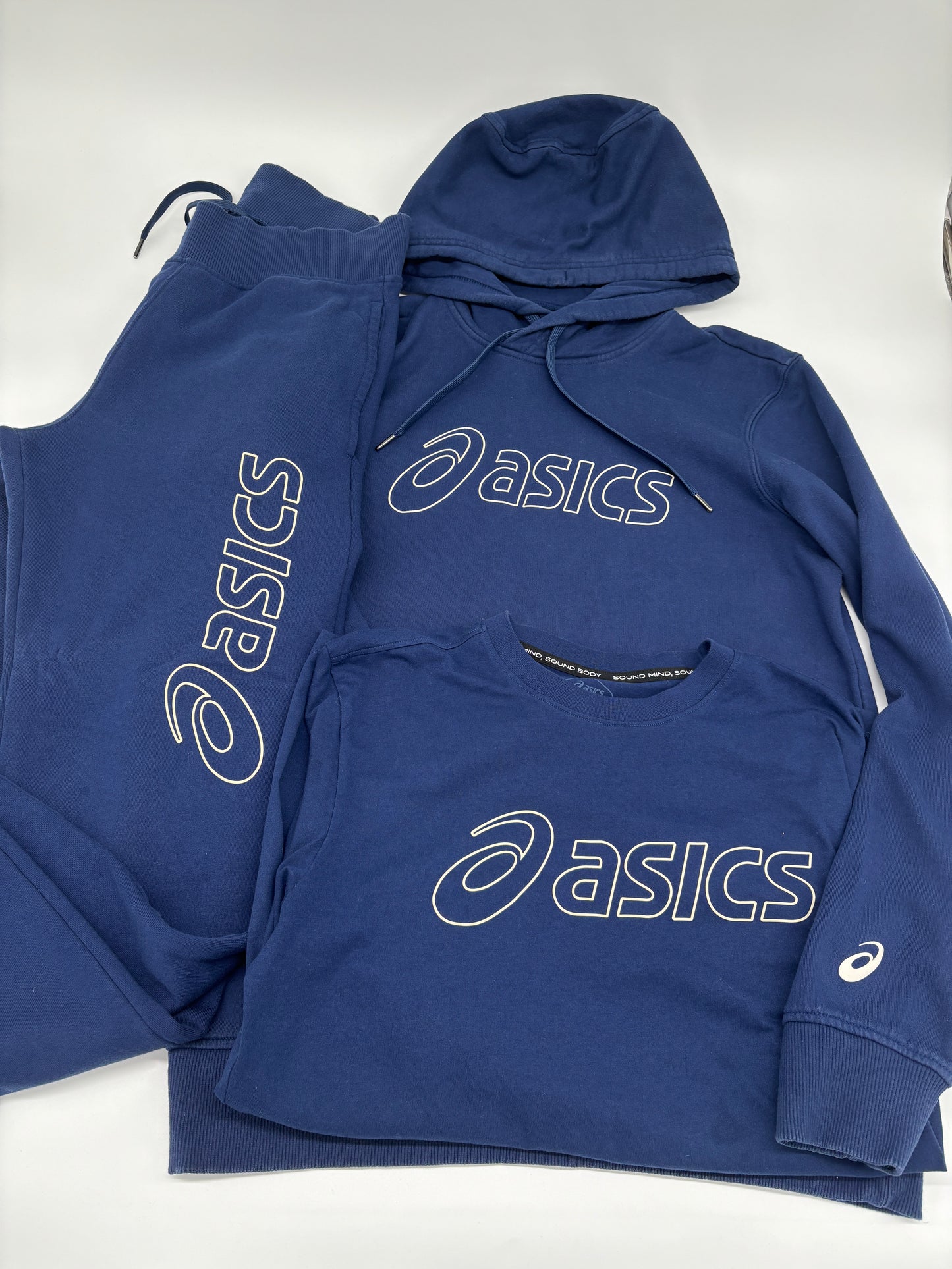 ASICS TRACKSUIT
