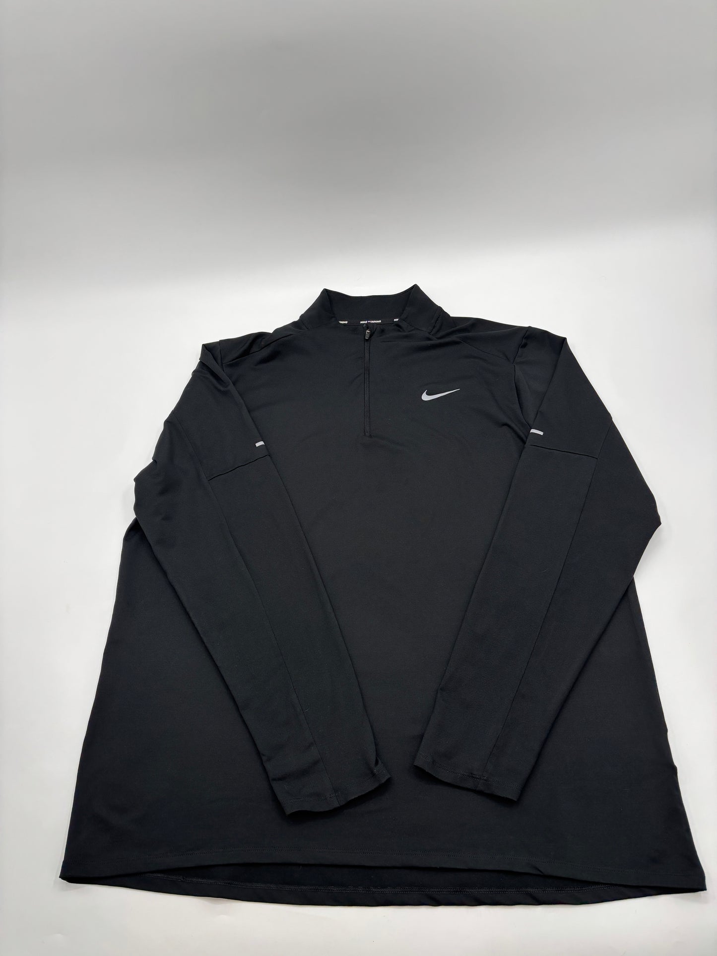 NIKE HALF ZIP