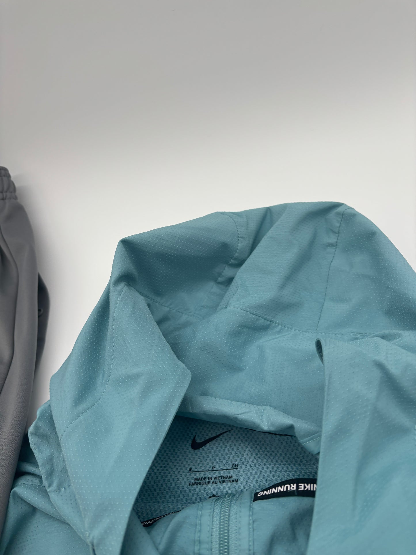 NIKE TRACKSUIT