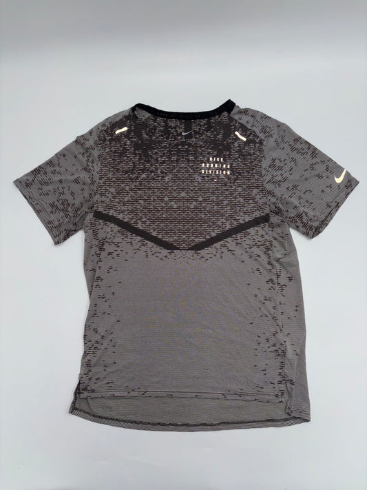NIKE RUNNING DIVISION T-SHIRT