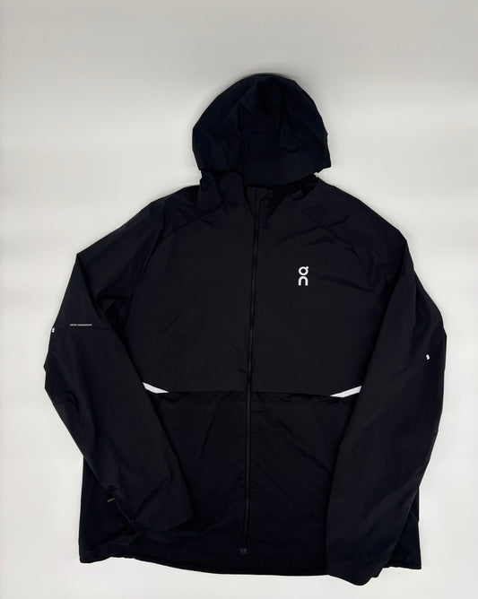 ON RUNNING JACKET