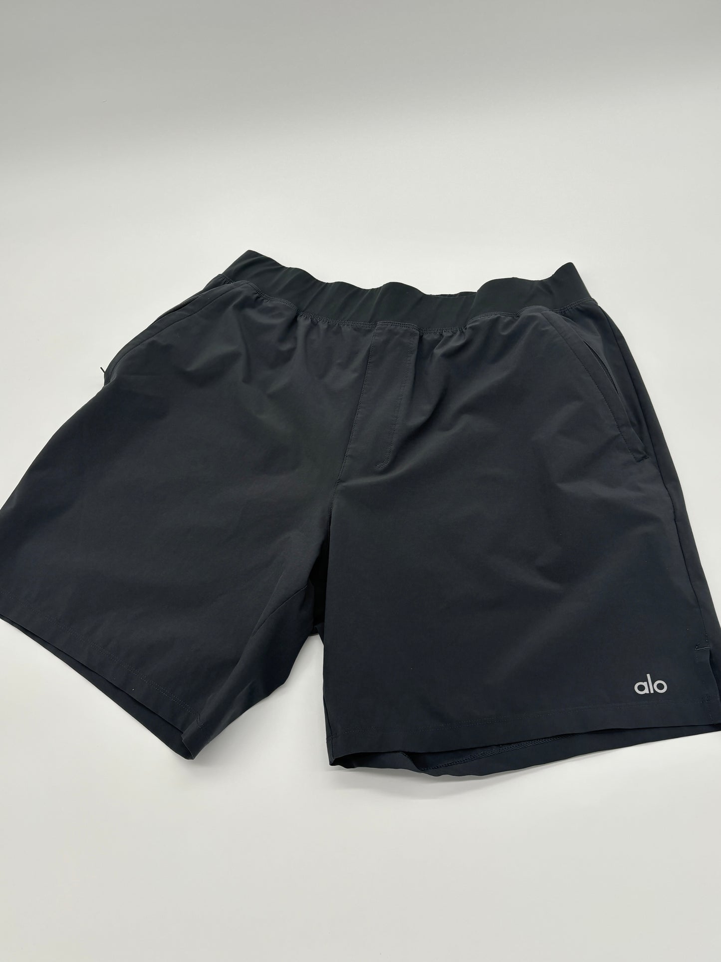 ALO SHORTS