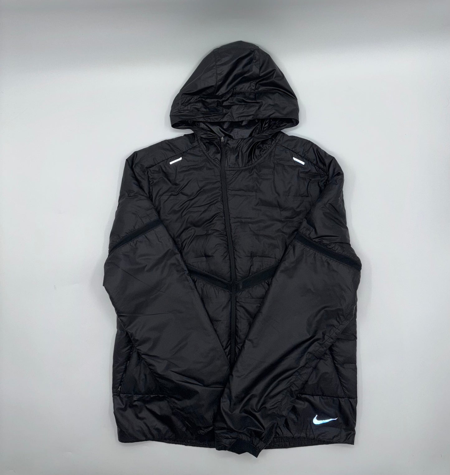 NIKE AEROLOFT JACKET