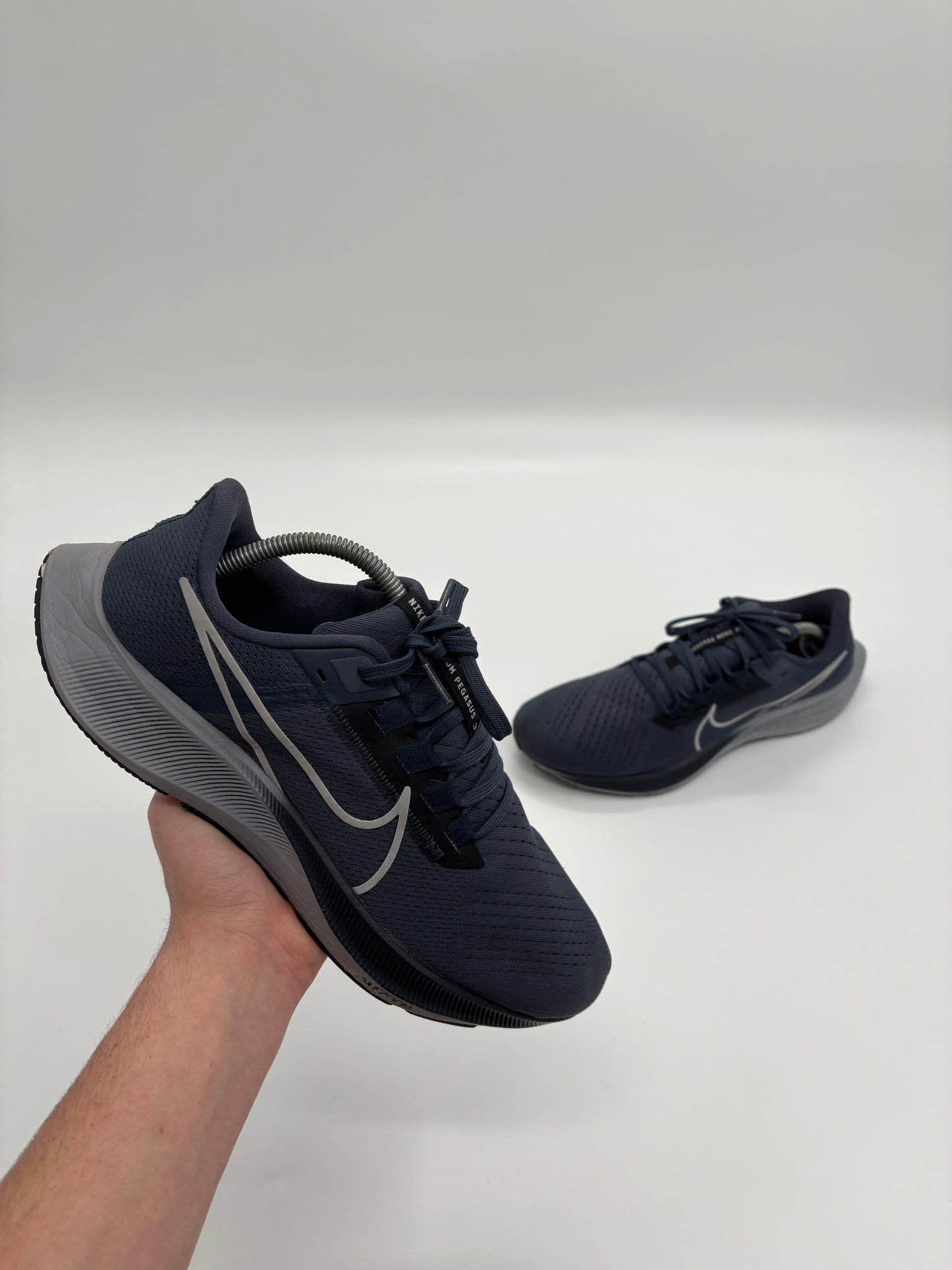 NIKE TRAINERS