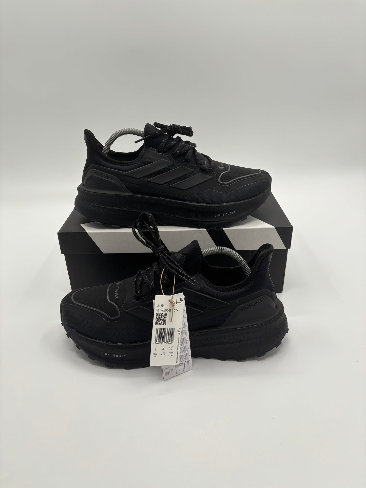 ADIDAS GORETEX TRAINERS