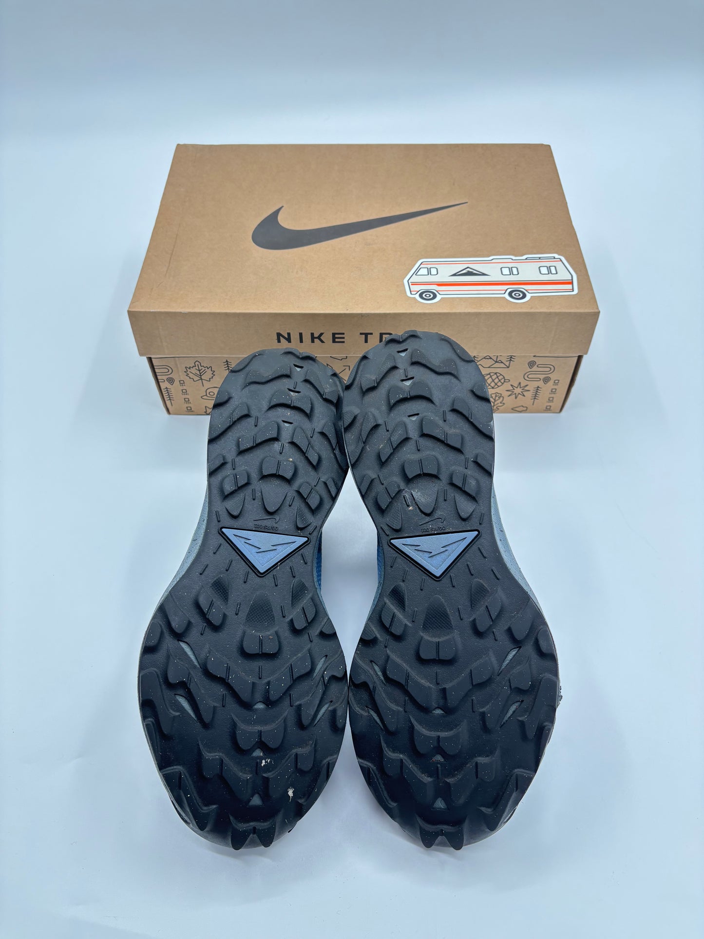 NIKE PEGASUS TRAIL TRAINERS