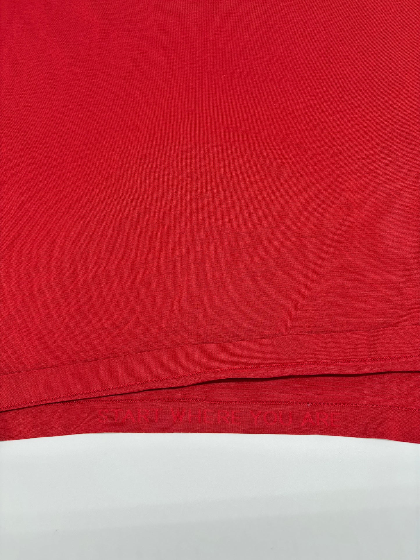 LULULEMON T-SHIRT