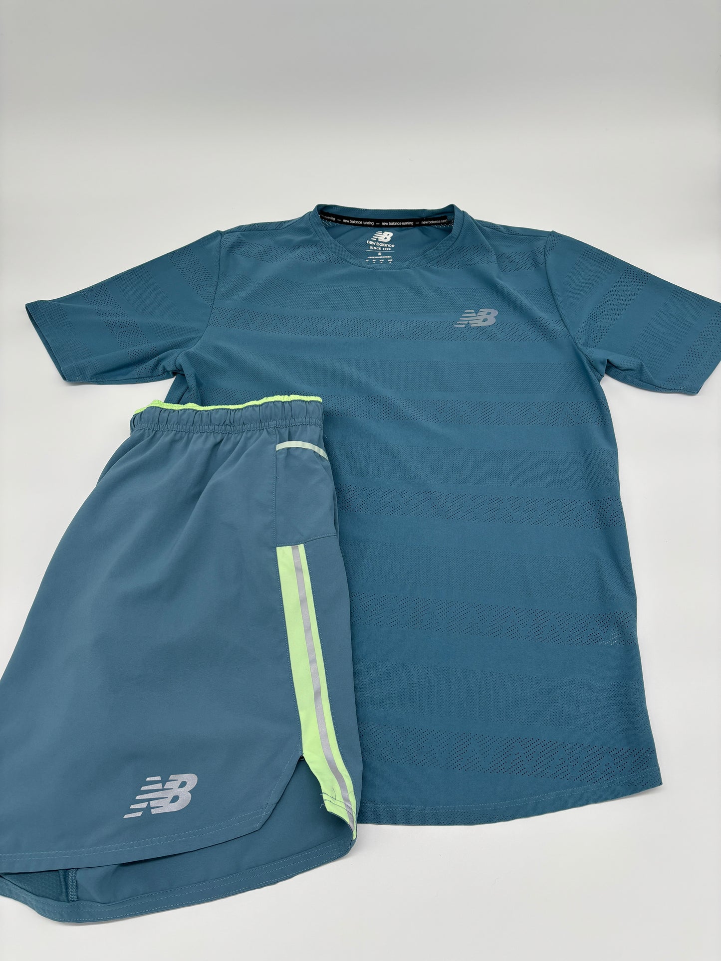 NEW BALANCE SET