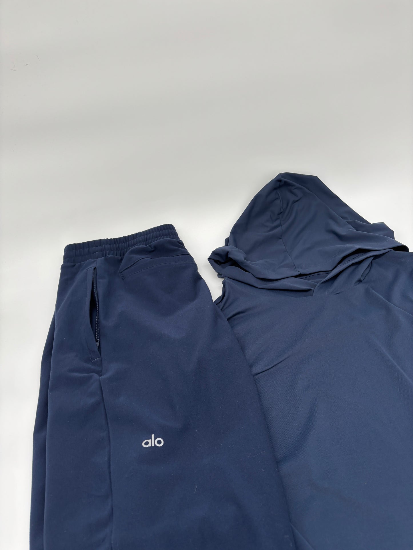 ALO TRACKSUIT