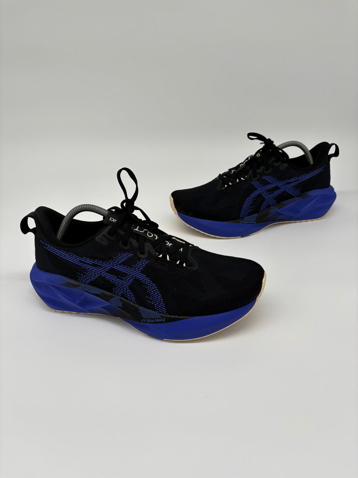 ASICS TRAINERS