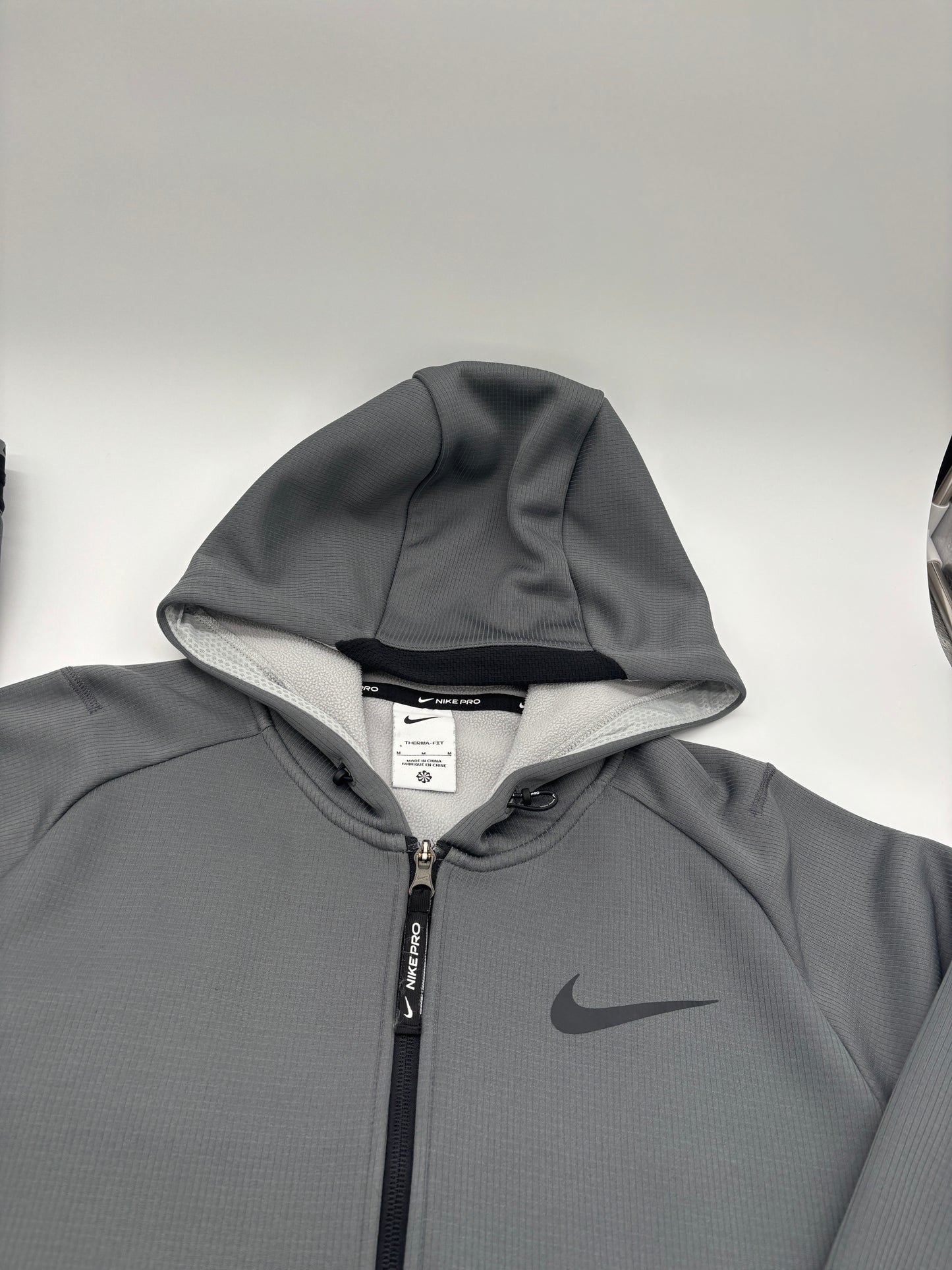 NIKE THERMA TRACKSUIT