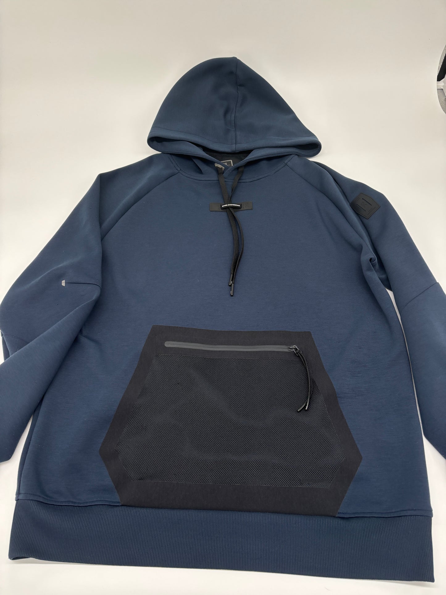 ON RUNNING HOODIE