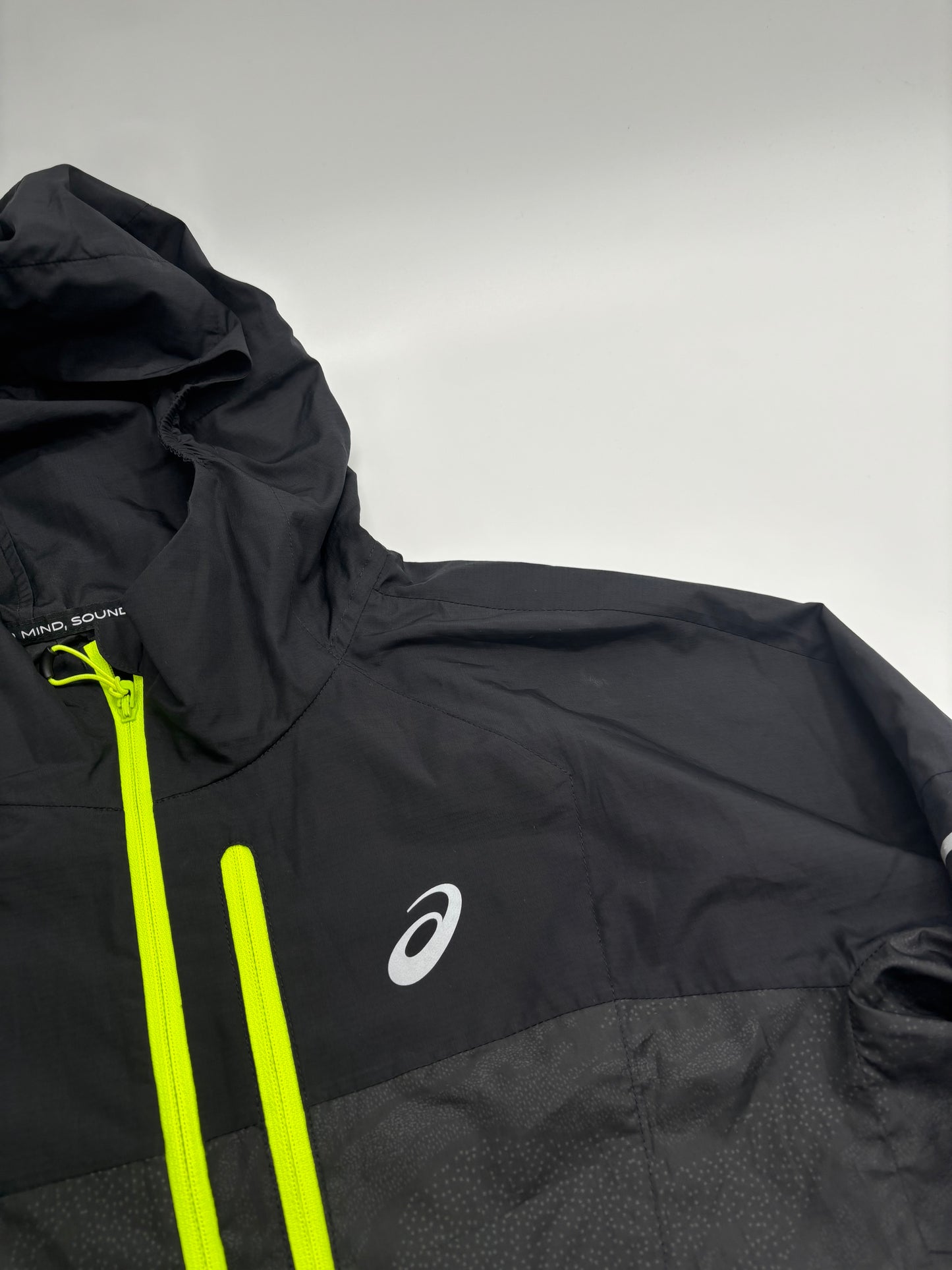 ASICS FUJITRAIL JACKET