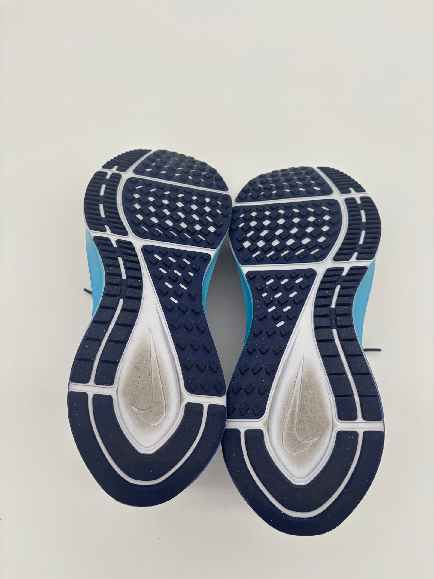 NIKE TRAINERS