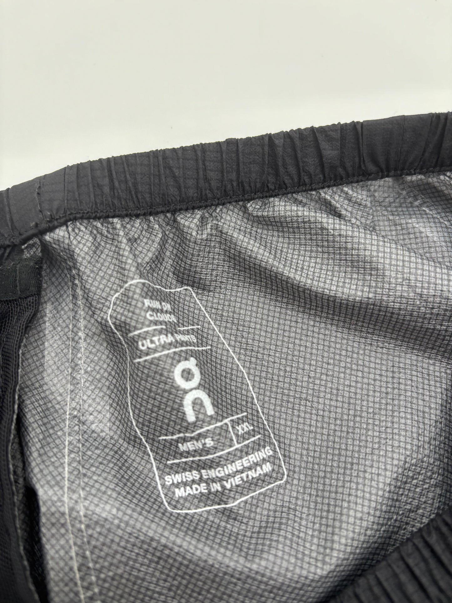 ON RUNNING PANTS