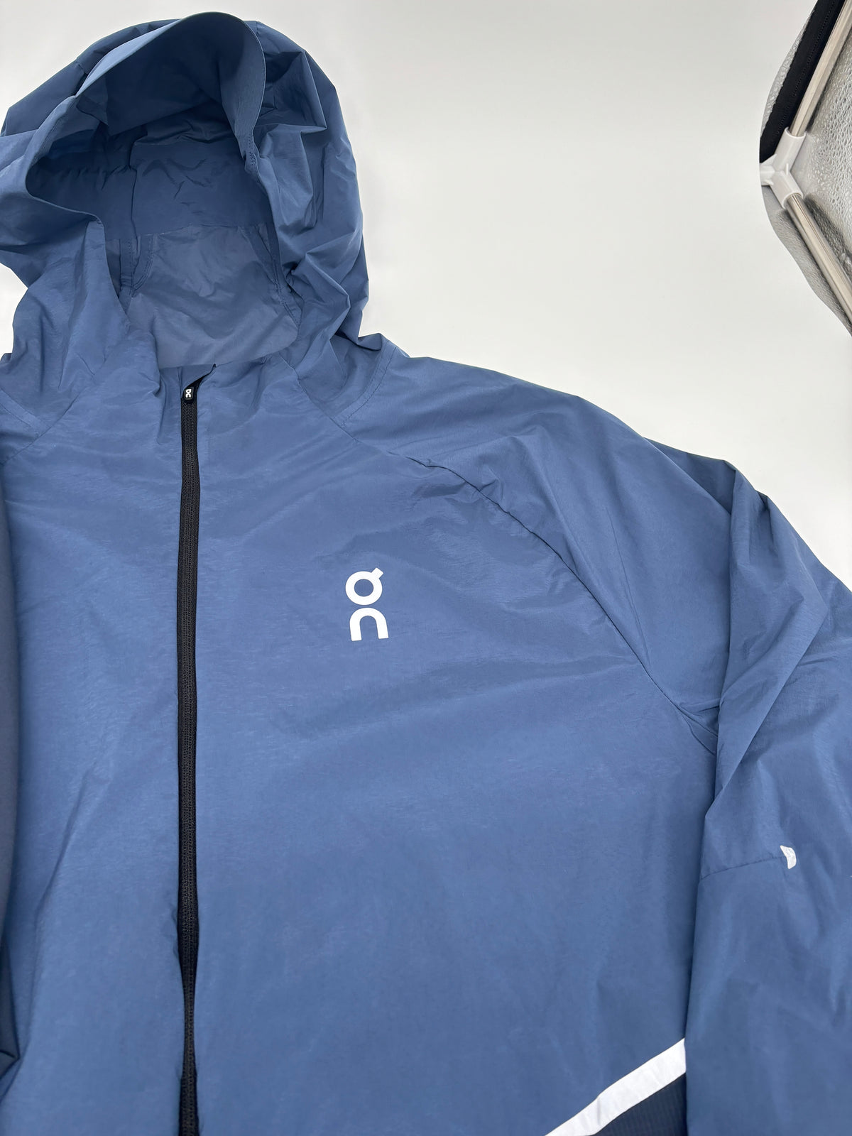 ON RUNNING TRACKSUIT