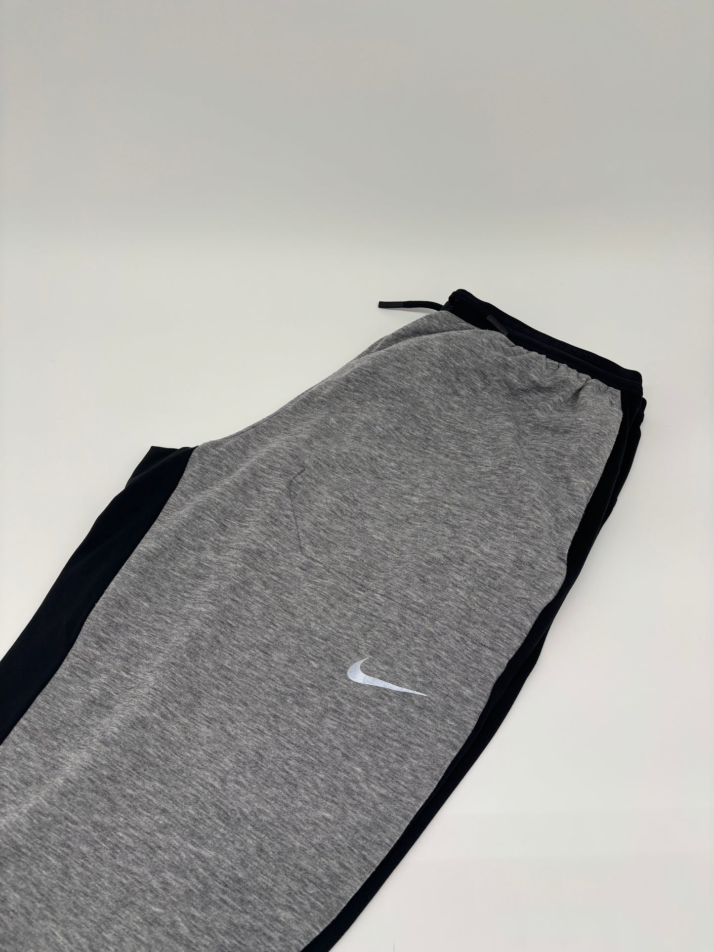 NIKE PANTS